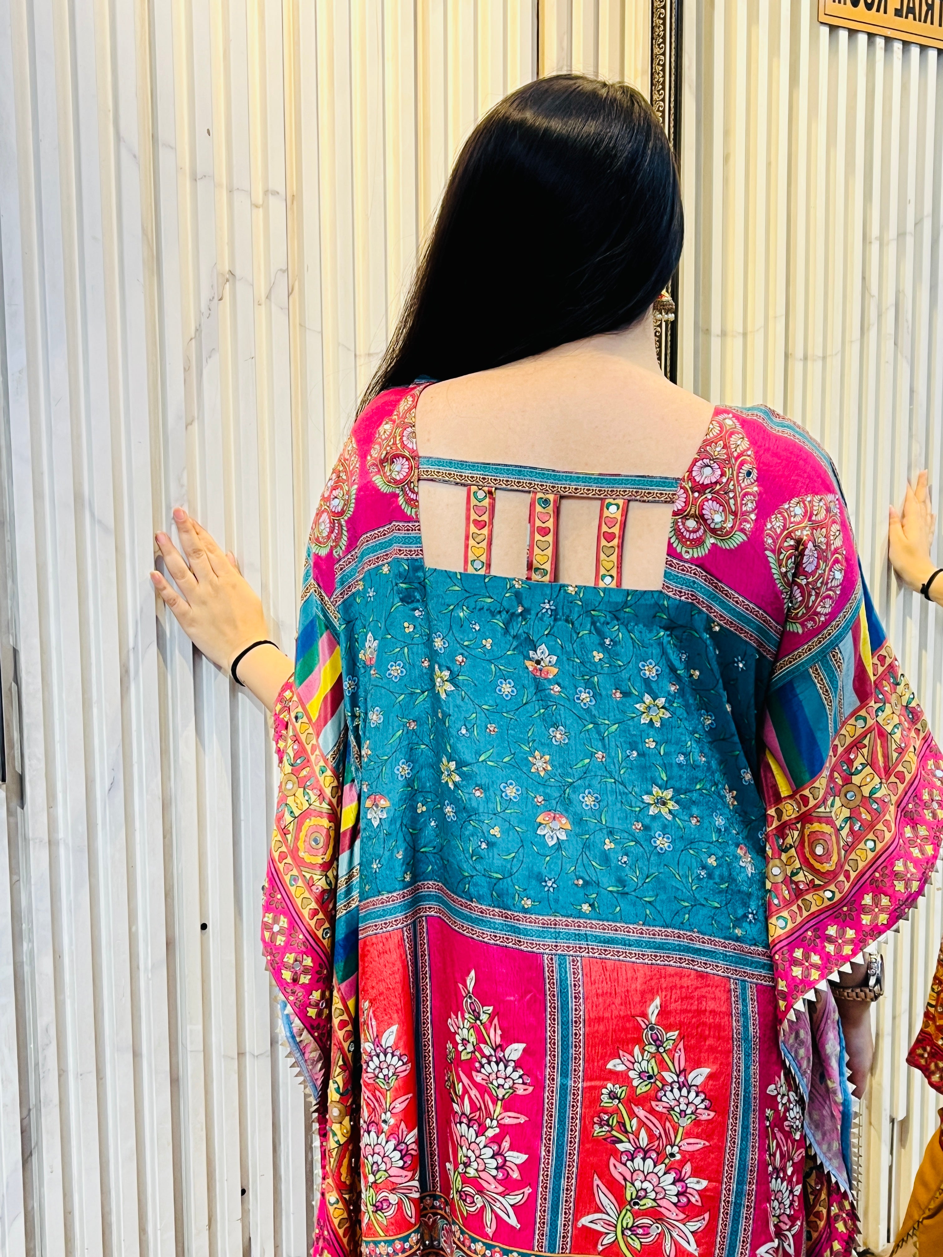 Crepe Mirror Kaftan Tulip Pants Coord
